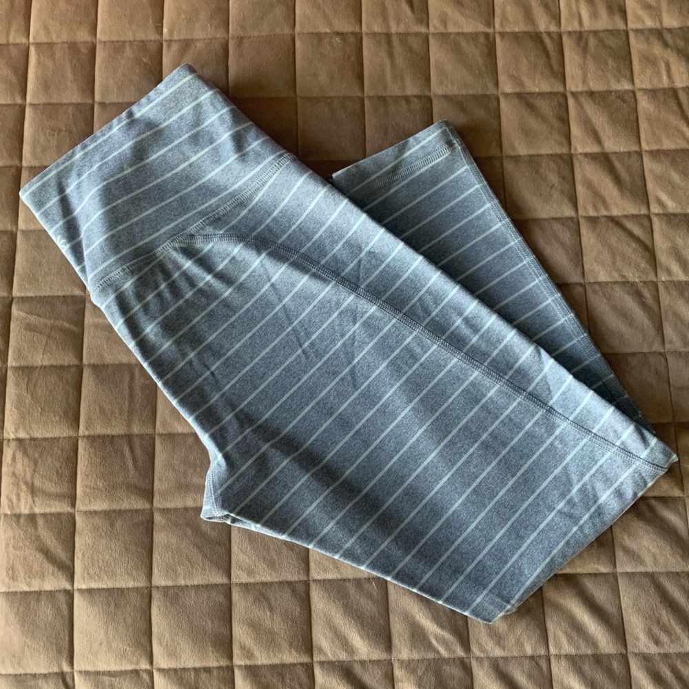 Athleta 7/8 Leggings - Petite